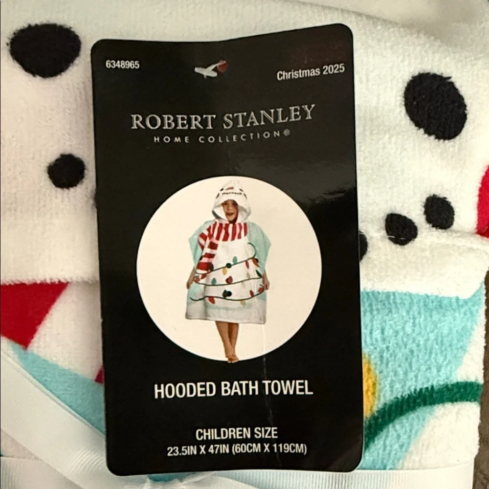 Robert Stanley Hooded Bath Towel - White with Multicolor Design